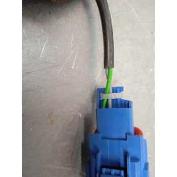 Recambio de pretensor airbag derecho para citroën c3 1.4 sx plus referencia OEM IAM   9639873877