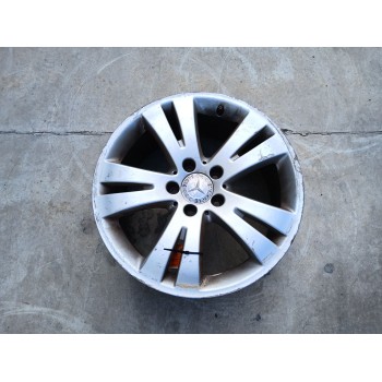 LLANTA A2044010402 x1 17 pulgadas