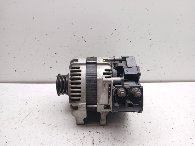 Recambio de alternador para ford puma (j2k, cf7) 1.0 ecoboost referencia OEM IAM 2529548 f00m708602 0127813039