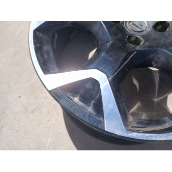Recambio de llanta para opel mokka 1.2 (76) referencia OEM IAM 9835097680  18 PULGADAS