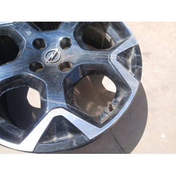 Recambio de llanta para opel mokka 1.2 (76) referencia OEM IAM 9835097680  18 PULGADAS
