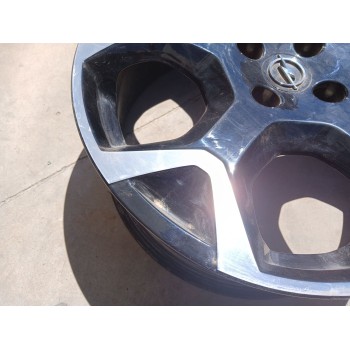 Recambio de llanta para opel mokka 1.2 (76) referencia OEM IAM 9835097680  18 PULGADAS