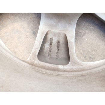 Recambio de llanta para toyota auris (_e15_) 1.8 hybrid (zwe150_) referencia OEM IAM 4261102E00  