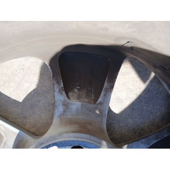 Recambio de llanta para toyota auris (_e15_) 1.8 hybrid (zwe150_) referencia OEM IAM 4261102E00  