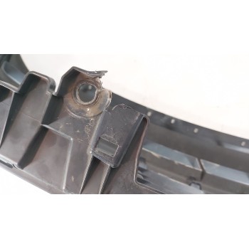 Recambio de paragolpes delantero para porsche macan (95b) 3.0 s referencia OEM IAM 95B807221A  