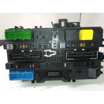 CAJA RELES / FUSIBLES 13145017 