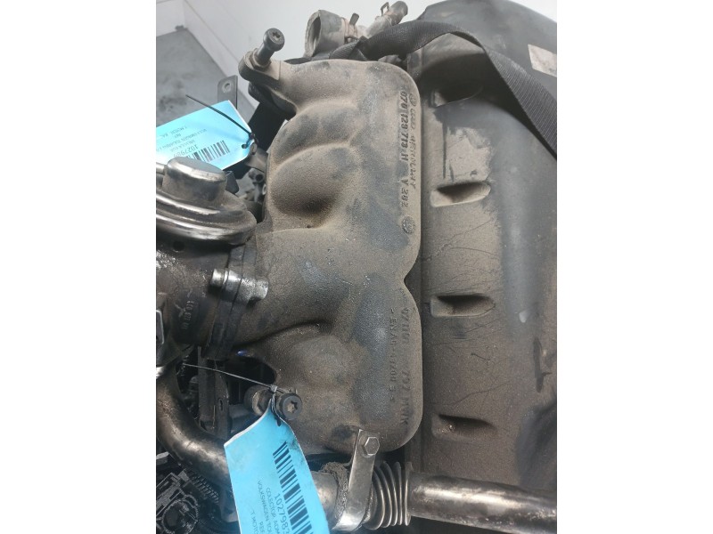 Recambio de colector admision para volkswagen touareg (7la) tdi r5 referencia OEM IAM 070129713H  
