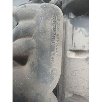 Recambio de colector admision para volkswagen touareg (7la) tdi r5 referencia OEM IAM 070129713H  