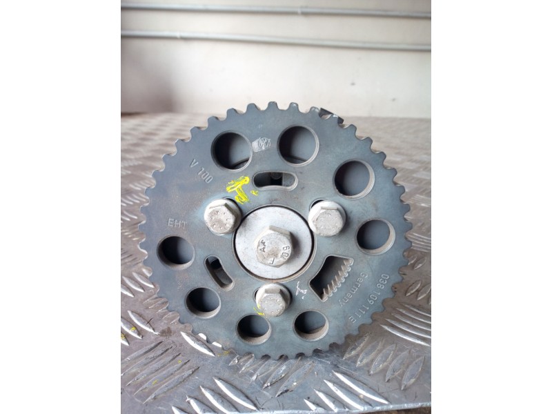 Recambio de arbol de levas para seat ibiza iv sc (6j1, 6p5) 1.9 tdi referencia OEM IAM   
