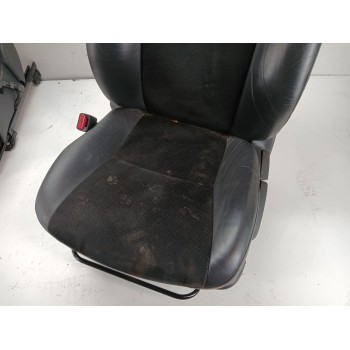 Recambio de juego asientos completo para toyota auris (_e15_) 1.8 hybrid (zwe150_) referencia OEM IAM   