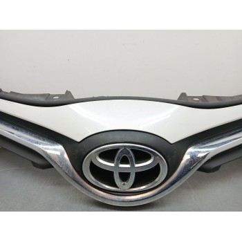 Recambio de rejilla paragolpes central para toyota yaris hsd active referencia OEM IAM 531010D660  