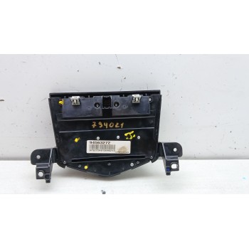 Recambio de sistema audio / radio cd para chevrolet cruze (j300) 2.0 cdi referencia OEM IAM 94563272  