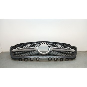 Recambio de rejilla paragolpes delantero para mercedes-benz clase a (w177) a 250 e (177.086) referencia OEM IAM a1778880200  