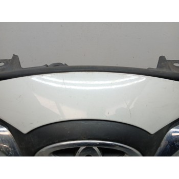 Recambio de rejilla paragolpes central para toyota yaris hsd active referencia OEM IAM 531010D660  