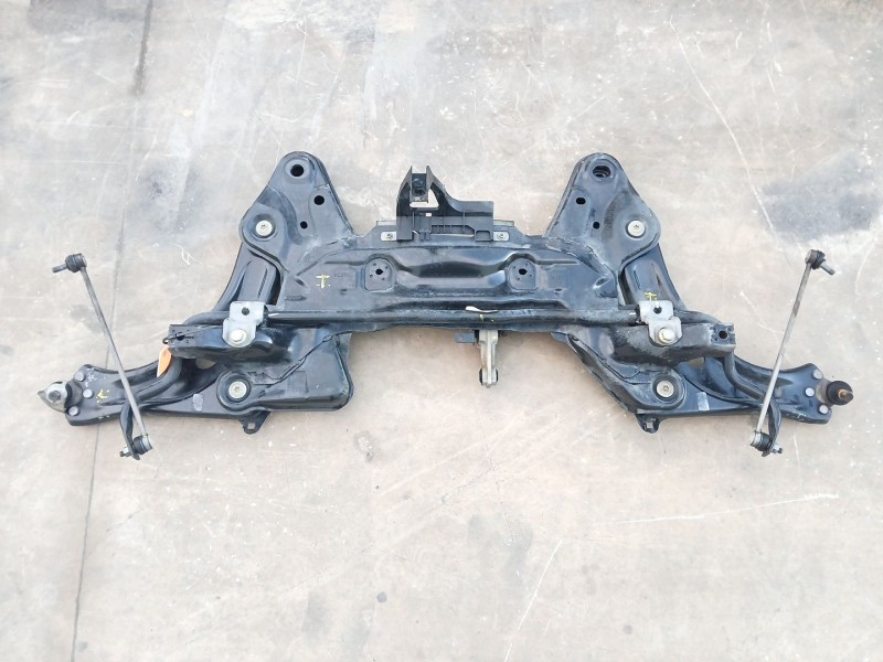 Recambio de puente delantero para citroën c3 iii (sx) 1.5 bluehdi 100 (sxyhyp, sxyhtu) referencia OEM IAM 715974  