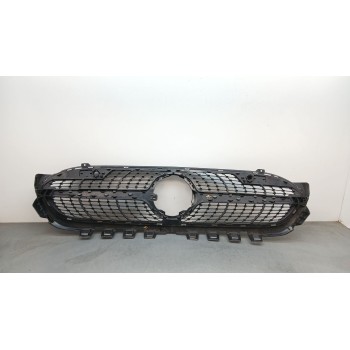 Recambio de rejilla paragolpes delantero para mercedes-benz clase a (w177) a 180 d (177.010) referencia OEM IAM a1778880200  