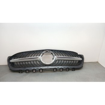 Recambio de rejilla paragolpes delantero para mercedes-benz clase a (w177) a 180 d (177.010) referencia OEM IAM a1778880200  
