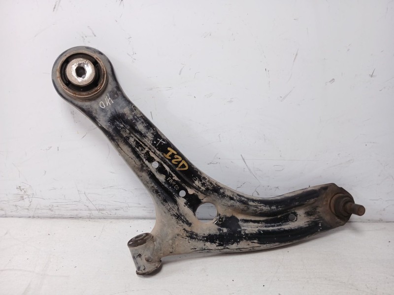Recambio de brazo suspension inferior delantero izquierdo para ford fiesta (ccn) ambiente referencia OEM IAM   
