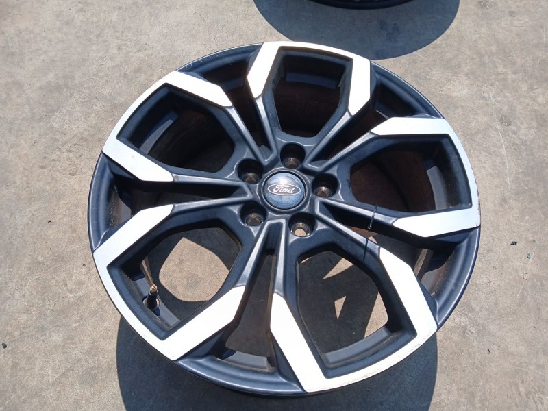 Recambio de llanta para ford puma (j2k, cf7) 1.0 ecoboost referencia OEM IAM 2498738 x1 18 pulgadas