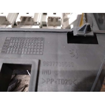 Recambio de luz interior para peugeot 307 berlina (s2) d-sign referencia OEM IAM 9637739580  