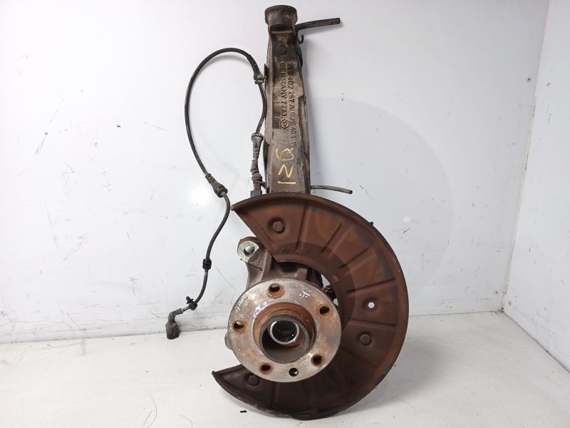 Recambio de mangueta delantera izquierda para volkswagen touareg (7la) tdi r5 referencia OEM IAM 7l6407257a  