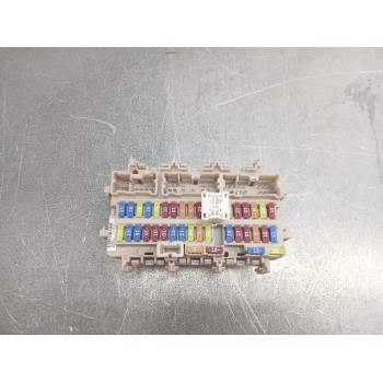 CAJA RELES / FUSIBLES c08390c07 4eb0c 