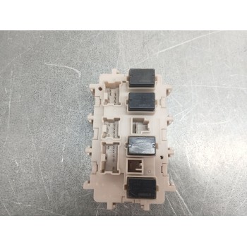 Recambio de caja reles / fusibles para nissan qashqai ii (j11, j11_) 1.5 dci referencia OEM IAM c08390c07 4eb0c 