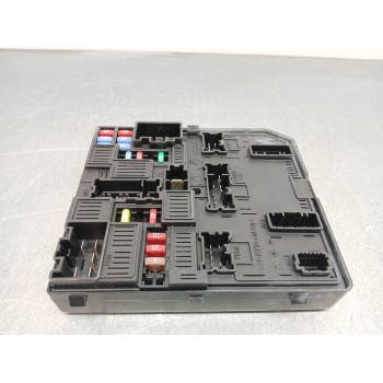 Recambio de caja reles / fusibles para nissan qashqai ii (j11, j11_) 1.5 dci referencia OEM IAM 284b75na1a  