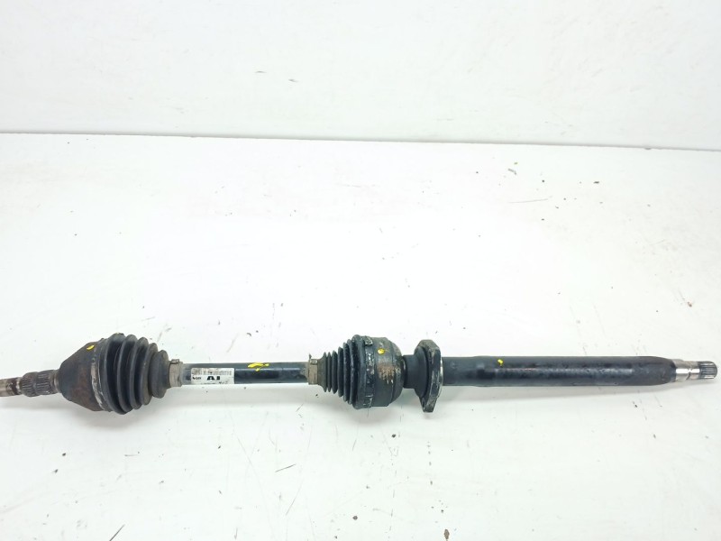 Recambio de transmision delantera derecha para opel insignia berlina 2.0 cdti cat referencia OEM IAM 13219092  