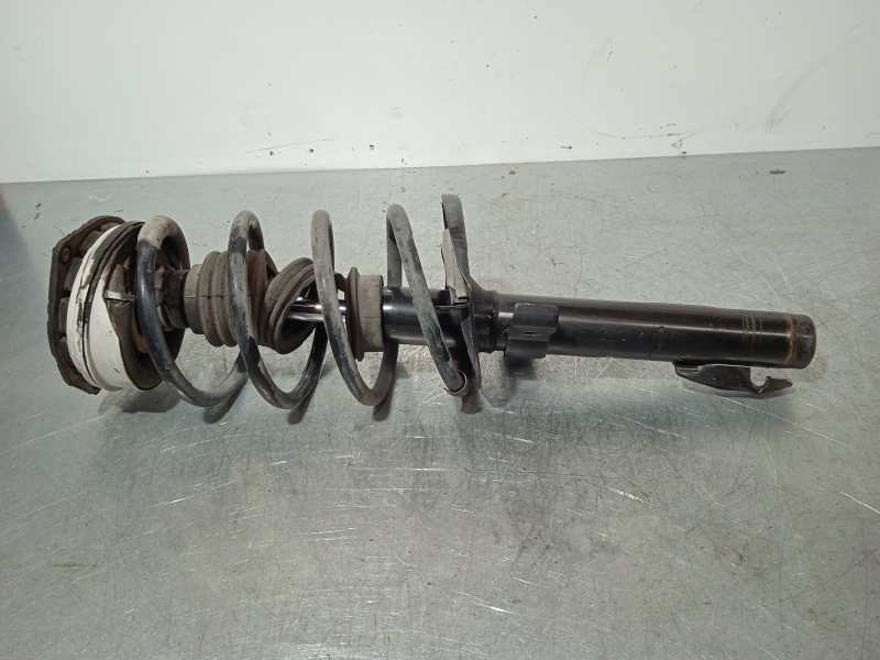 Recambio de amortiguador delantero derecho para renault scenic ii 1.6 16v referencia OEM IAM 8200851838  