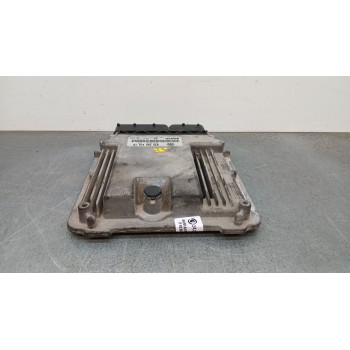 Recambio de centralita motor uce para volkswagen golf v (1k1) 1.9 tdi referencia OEM IAM 03g906016cb 0281011900 