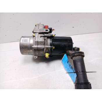 Recambio de bomba direccion para citroën c4 berlina 1.4 16v referencia OEM IAM 9686925480  