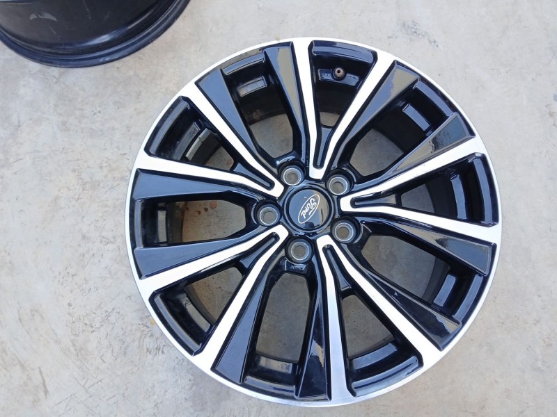 Recambio de llanta para ford puma (j2k, cf7) 1.0 ecoboost referencia OEM IAM LITC1007AA  