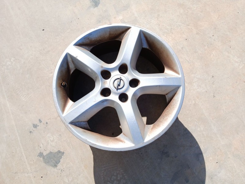 Recambio de llanta para opel astra h twintop (a04) 1.9 cdti (l67) referencia OEM IAM 7JX17 ET39 X1 13116660
