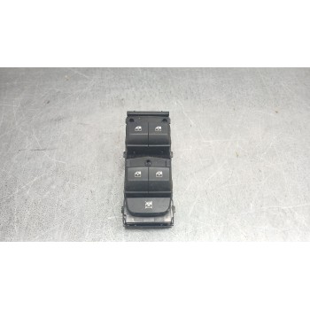 Recambio de mando elevalunas delantero izquierdo para kia xceed (cd) 1.4 t-gdi referencia OEM IAM 93571J7000  