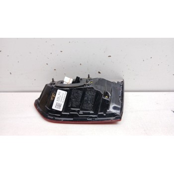 Recambio de piloto trasero izquierdo interior para kia xceed (cd) 1.4 t-gdi referencia OEM IAM 92403j7300  