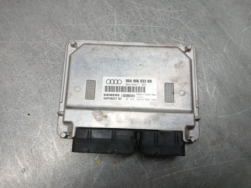 Recambio de centralita motor uce para audi a3 (8p1) 1.6 referencia OEM IAM 06A906033BB  