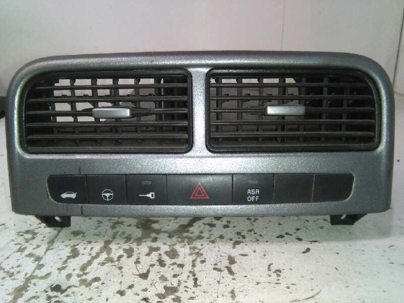 Recambio de warning para fiat grande punto (199) 1.4 16v turbo referencia OEM IAM 735446473 CON AIREADORES MULTIFUNCION