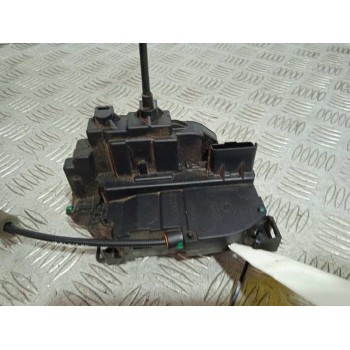 Recambio de cerradura puerta delantera derecha para renault master pritsche/fgst l2h1 3,5t referencia OEM IAM 805020005R  6 PINS