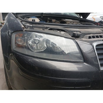 FARO DERECHO 8P0941003K 