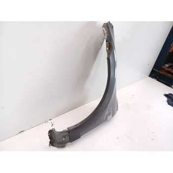 Recambio de aleta delantera izquierda para chevrolet captiva 2.0 diesel cat referencia OEM IAM 96624392  