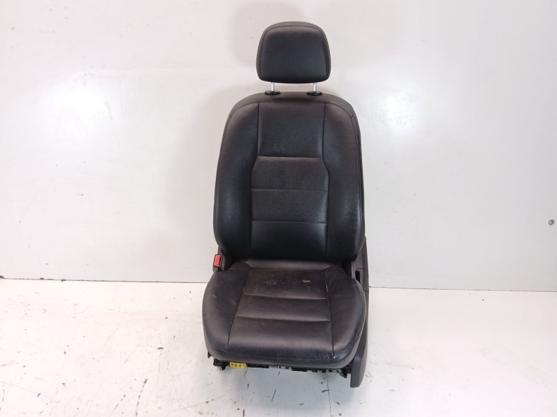 Recambio de asiento delantero izquierdo para mercedes-benz clase c (w204) c 220 cdi (204.008) referencia OEM IAM   