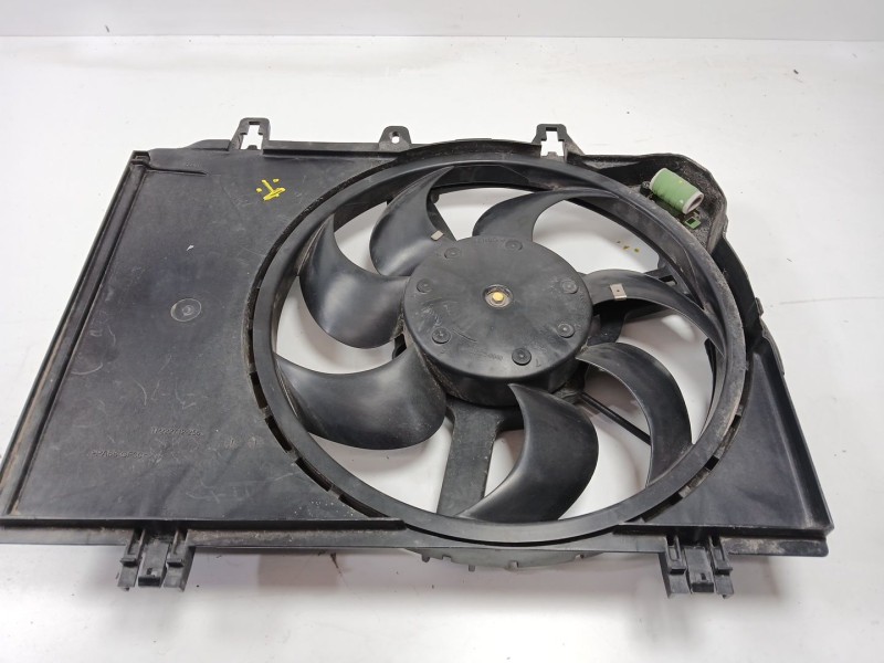 Recambio de electroventilador para fiat 500 lounge referencia OEM IAM TP222712256 TP1227720940 