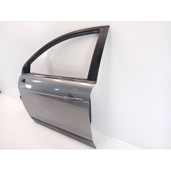 Recambio de puerta delantera izquierda para chevrolet captiva 2.0 diesel cat referencia OEM IAM 42352069  