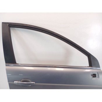 Recambio de puerta delantera derecha para chevrolet captiva 2.0 diesel cat referencia OEM IAM 42352070  