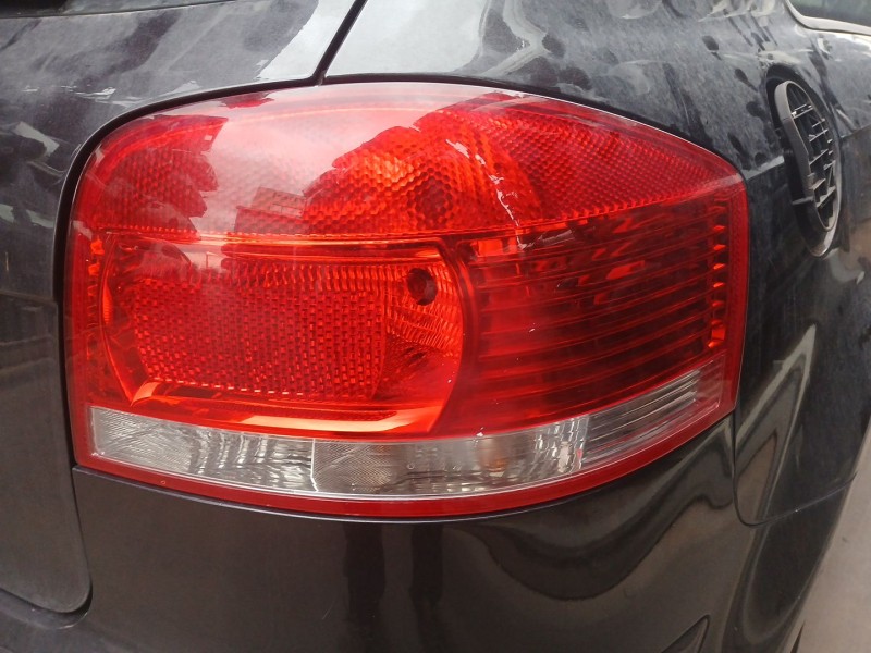 Recambio de piloto trasero derecho para audi a3 (8p1) 1.6 referencia OEM IAM 8P0945096  