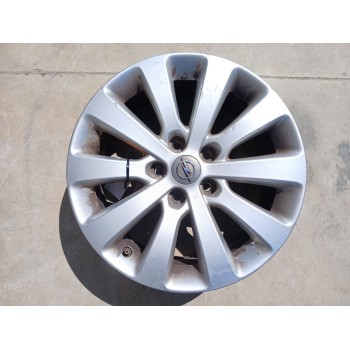 LLANTA TRASERA IZQUIERDA 0P044K1. 13276347 