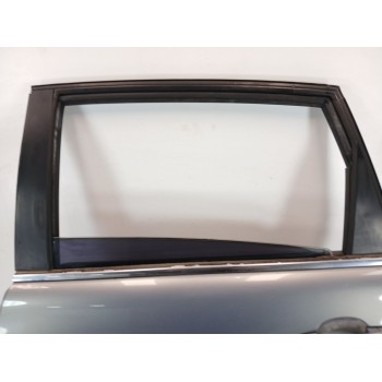 Recambio de puerta trasera izquierda para chevrolet captiva 2.0 diesel cat referencia OEM IAM 94543752  