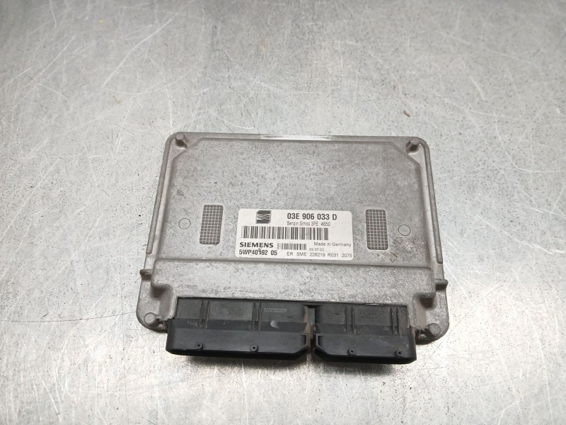 Recambio de centralita motor uce para seat ibiza iii (6l1) 1.2 referencia OEM IAM 03e906033d  