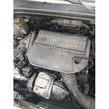 Recambio de despiece motor para fiat doblo autobús (263_) 1.3 d multijet (263axc1a) referencia OEM IAM 263A2000  